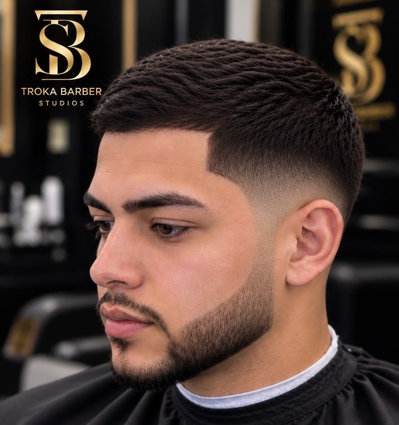 Ejemplo de Skin fade y barba con toalla caliente realizado en Troka Barber Studios